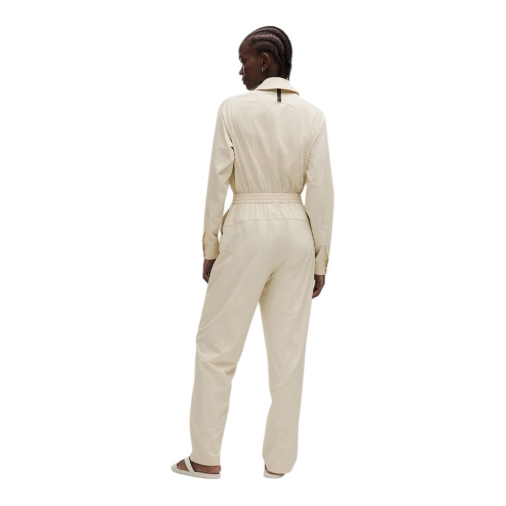 Lululemon Lightweight Woven Jumpsuit *SLNSH Collection Nat Ivory Size XS/4 NWT - Picture 2 of 10